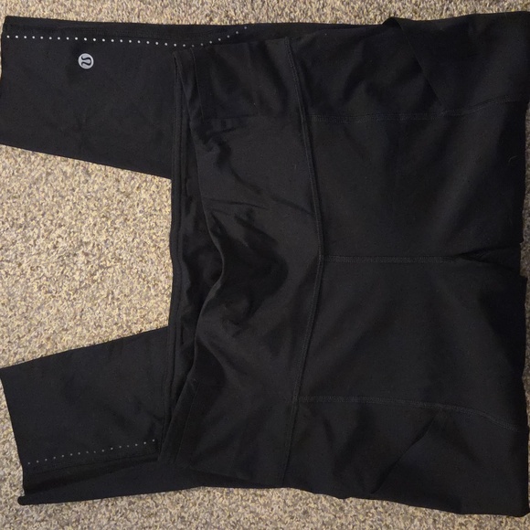 Lululemon Fast and Free High-Rise Tight - Picture 2 of 9